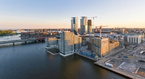 Kalasatama district, the eastern expansion of Helsinki’s inner city, presented in episode 2 “compact cities”